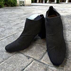 Impo Stretch Ankle Booties EUC